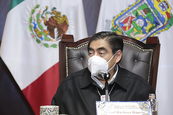 Grupos afectados por regulación de espectaculares, se refugian en las ciudades: Barbosa