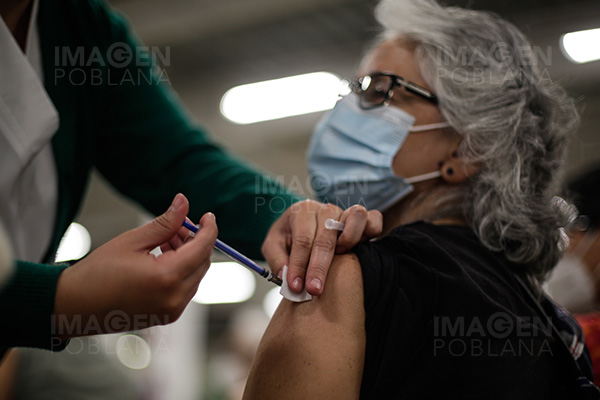 México tiene garantizado abasto de dosis de refuerzo contra COVID-19, asegura canciller