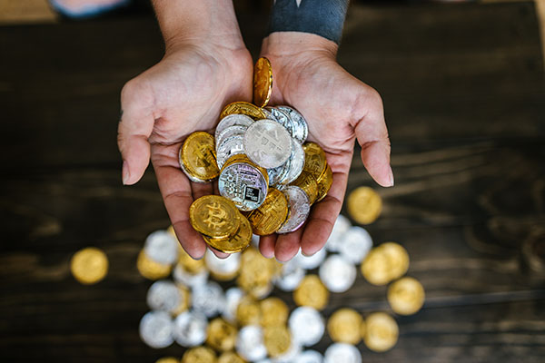 Empresario mexicano ofrece pago con criptomonedas para adquirir Banamex