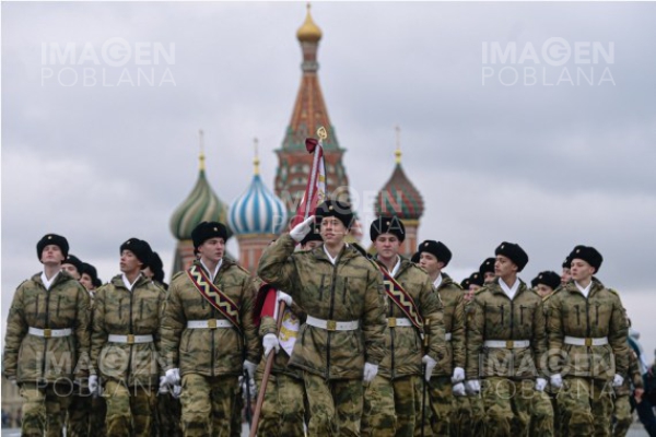 Rusia tiene derecho a tener bases en otros países como las tiene EU