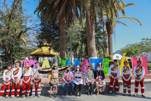 Reconoce Turismo a Pahuatlán por preservar y promover tradiciones