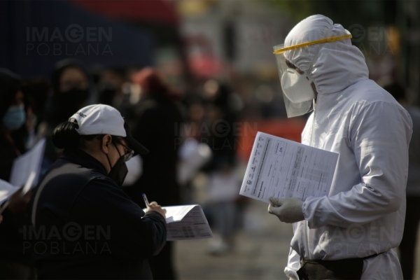 México rebasa los 4.5 millones de contagios de COVID-19