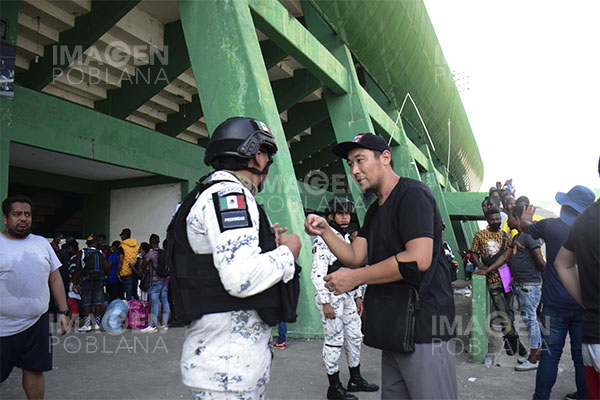 Detenidos 300 migrantes que intentaban comenzar caravana en Tapachula