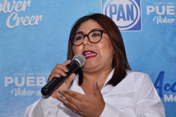 Genoveva, sin capital político para ganar una elección