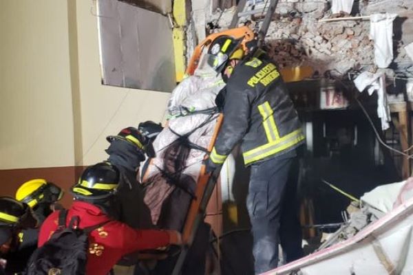 Concluyen labores en edificio derrumbado con rescate de una cuarta víctima