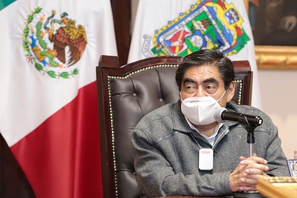 Apoya Gobierno Estatal a afectados por explosión y mantiene labores de rescate