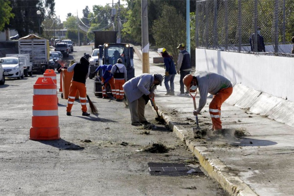 Gobierno de Eduardo Rivera lleva jornada integral de servicios a La Margarita