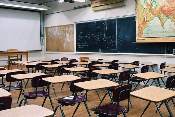 Universidades estatales reabrirán el 3 de febrero en Afganistán