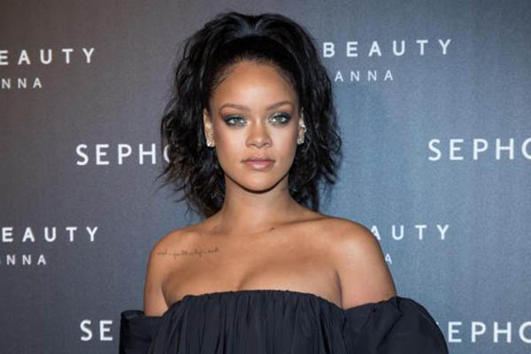Rihanna y el rapero A$AP Rocky esperan a su primer hijo