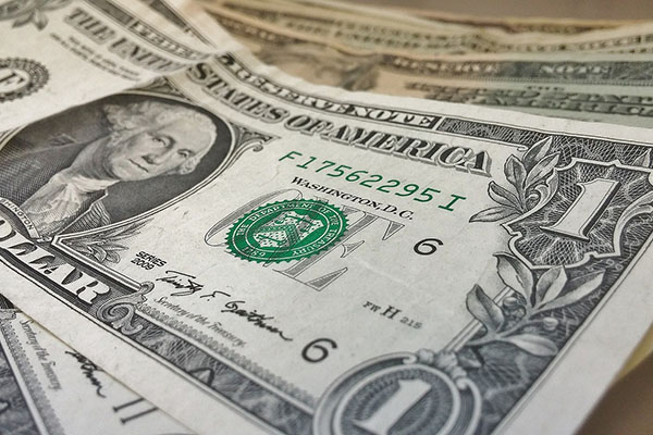México recibe récord de remesas con 51,594 mdd en 2021