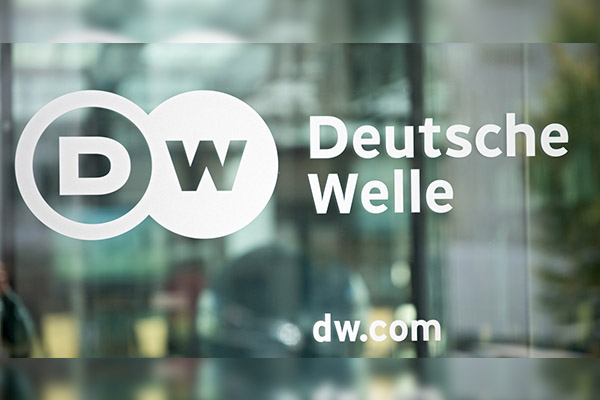 Deutsche Welle es maquinaria propagandística de la OTAN, afirma cancillería rusa