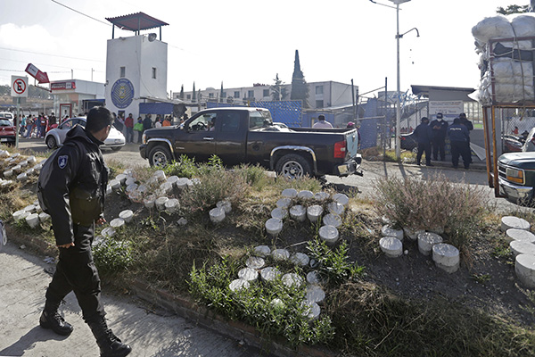 CDMX, encargada de investigar extracción del cuerpo de Tadeo: Barbosa