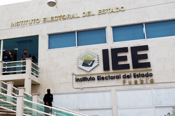 La desesperación del IEE Puebla por limpiar su mala imagen