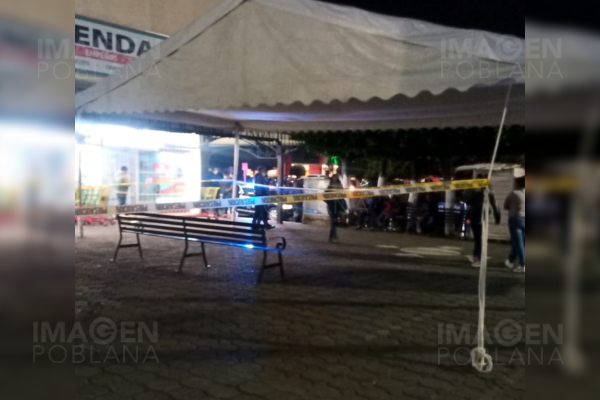 Adulto mayor muere en centro comercial por complicaciones de COVID-19