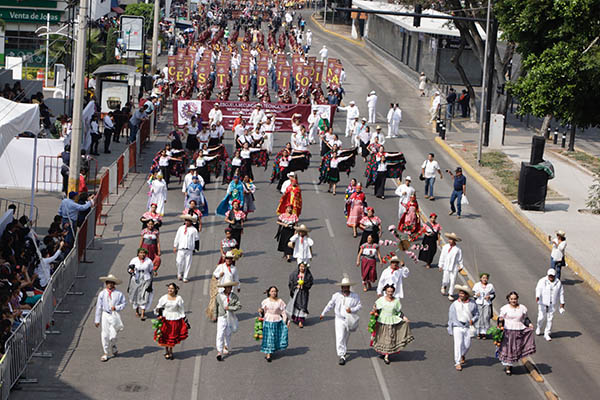 Desfile de 5 de Mayo sí se llevará a cabo este año: Barbosa
