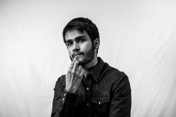The Young Pedro presenta su quinto sencillo “Corazón, me matas”