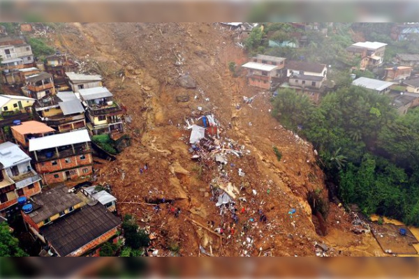Ya son casi cien muertos a causa de las fuertes lluvias en Brasil