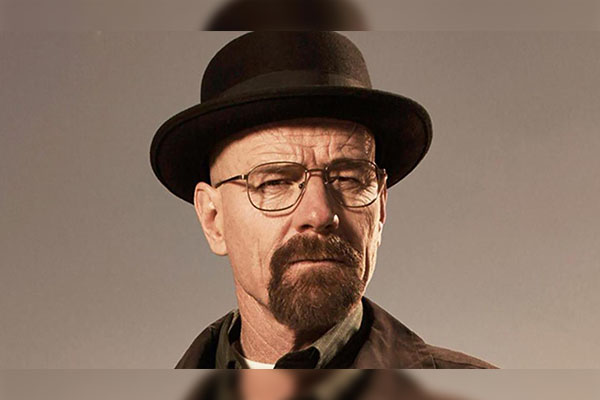 Pandemia y asesinato de Floyd revelaron mi "ceguera" racial: Bryan Cranston