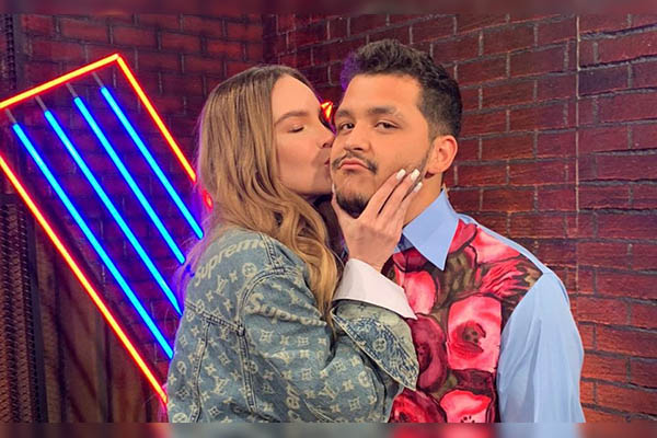 ¡Belinda quiere embrujar a Nodal!, asegura periodista