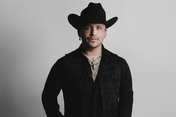 Nodal lanza nuevo sencillo y fans especulan que tiene dedicatoria