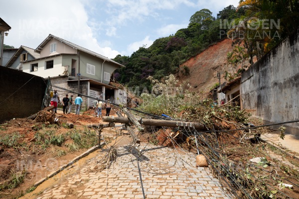 Ya suman 152 los fallecidos por lluvias torrenciales en Petrópolis