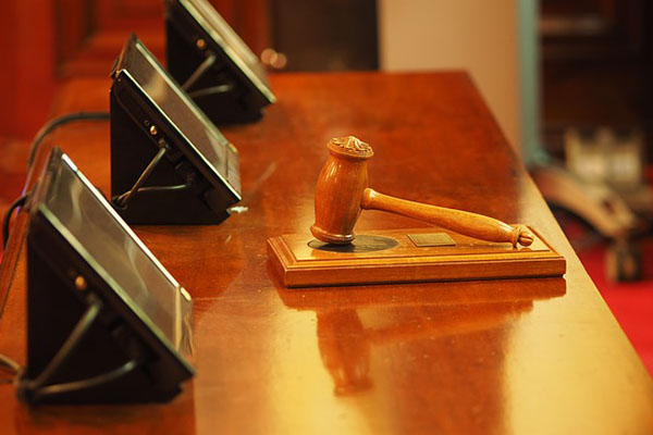 Declaran culpables de homicidio involuntario a 3 expolicías por caso George Floyd