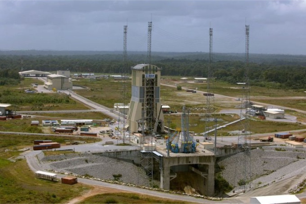 Agencia espacial rusa suspende cooperación con Europa