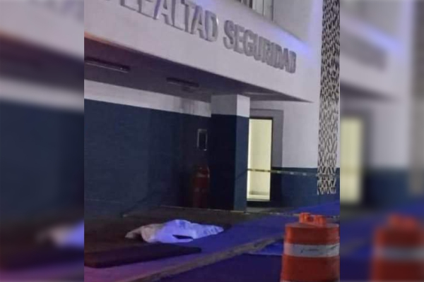 Hombre acusado de robo muere en instalaciones de la Policía Estatal
