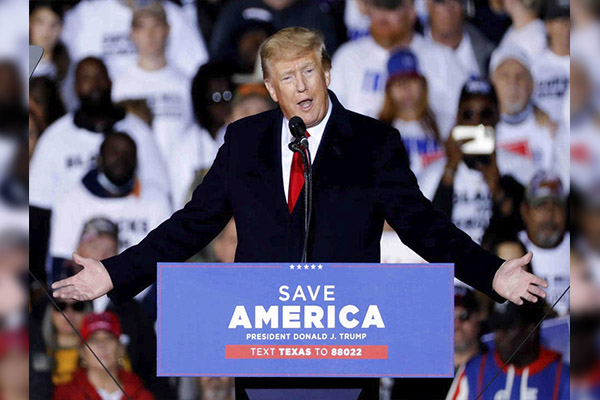 Donald Trump asegura que la OTAN aún existe gracias a él