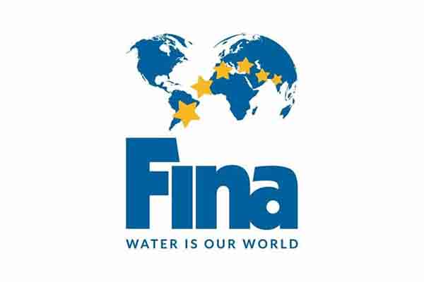 La Federación Internacional de Natación retira la medalla de honor a Putin