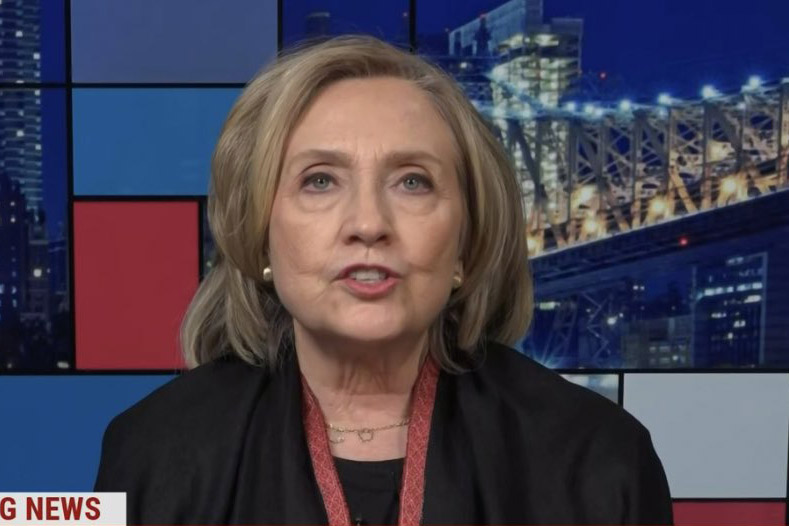 Hillary Clinton propone armar a Ucrania como a los muyahidines en Afganistán en 1980