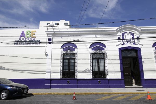 Catea FGE oficinas de la ASE tras detención del auditor
