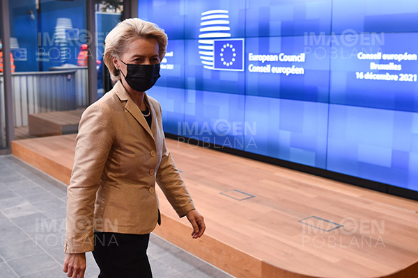 UE anuncia plan para reducir dependencia de gas ruso