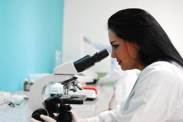 ¿De qué tamaño es el acceso de las mujeres mexicanas a la educación tecnológica?
