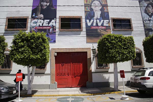 Que está fuera de peligro el profesor atacado a martillazos en UPAEP