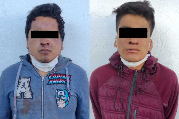 Policías municipales aseguran a dos por asalto a barbería