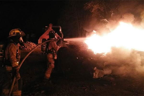 Protección Civil Municipal atendió incendio por quema de llantas