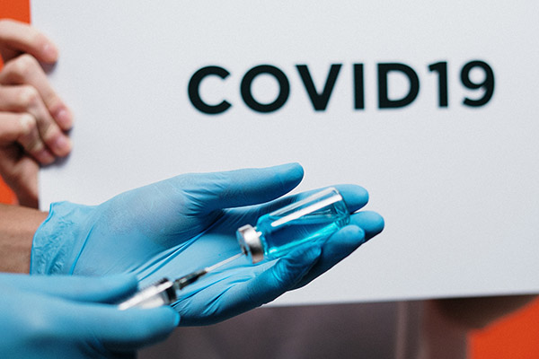 Inmunizados con Pfizer necesitarán cuarta dosis ante nuevas variantes del COVID-19