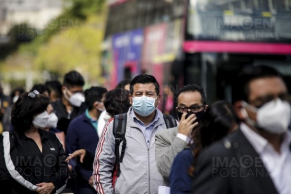 México rebasa los 5.6 millones de contagios de COVID-19