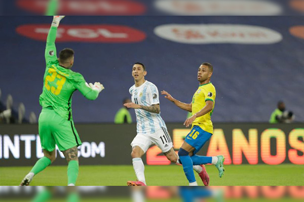 Jugador brasileño en crisis: acude al sicólogo para superar derrota ante Argentina