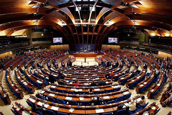 Rusia se retira del Consejo de Europa y culpa a la OTAN de romper el diálogo