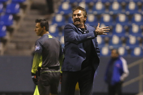 Aficionados piden a Lavolpe como nuevo técnico del América