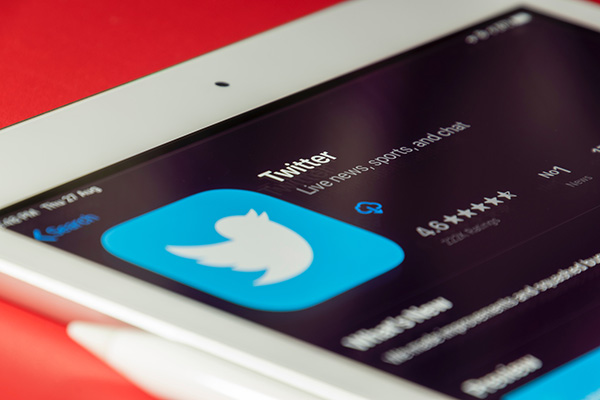 Twitter barre con contenidos considerados falsos sobre la guerra en Ucrania
