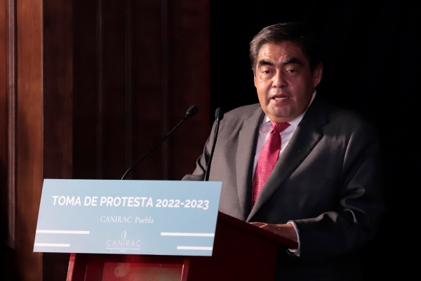 Con definiciones claras, el gobierno estatal enfrenta la pandemia: Miguel Barbosa