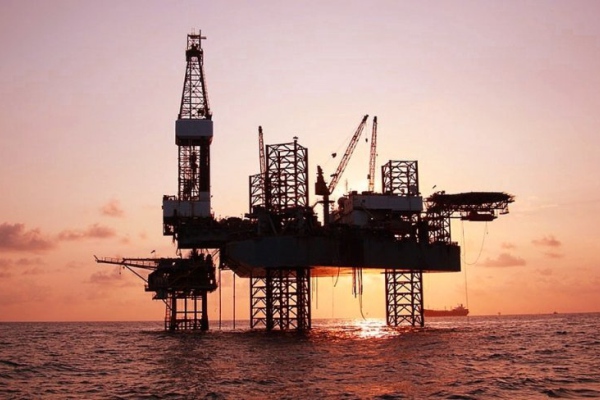 México producirá 100,000 barriles más de petróleo diarios este año