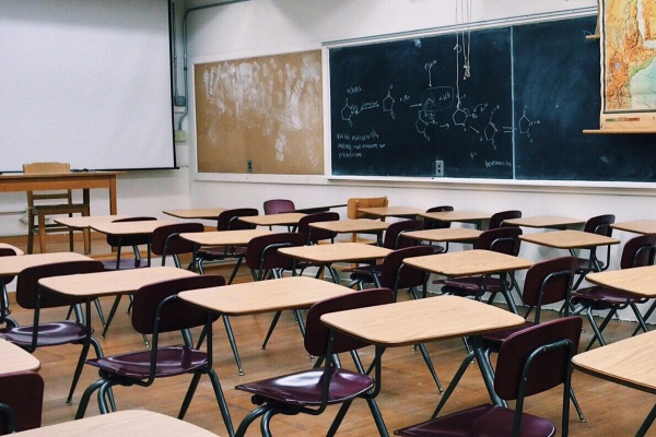 Estudiantes en EU hacen "subasta de esclavos" con sus compañeros afroamericanos