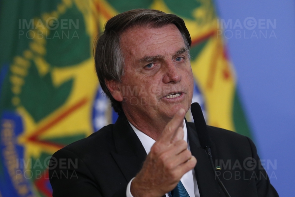 Presidente de Brasil critica bloqueo contra Telegram dictado por los tribunales