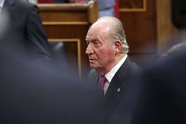El frívolo rey emérito de España pierde primera fase en demanda de su examante