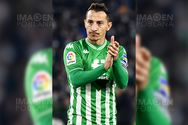 Guardado renueva con el Betis y cumplirá 16 años jugando en Europa