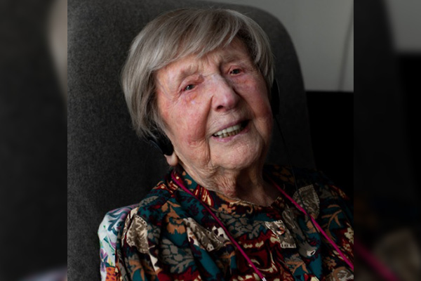 Muere "la bloguera más grande del mundo" a los 109 años